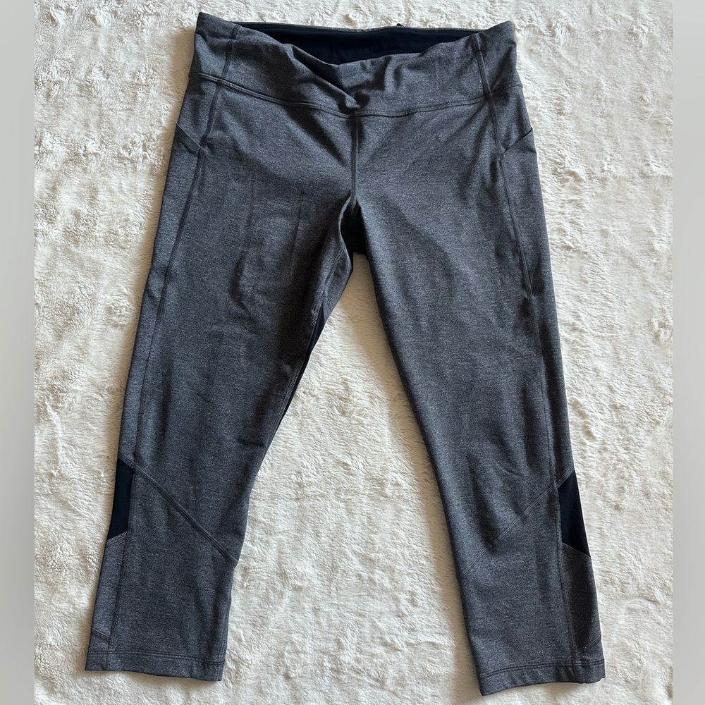 Lululemon Athletica Black and Gray Capri Leggings
